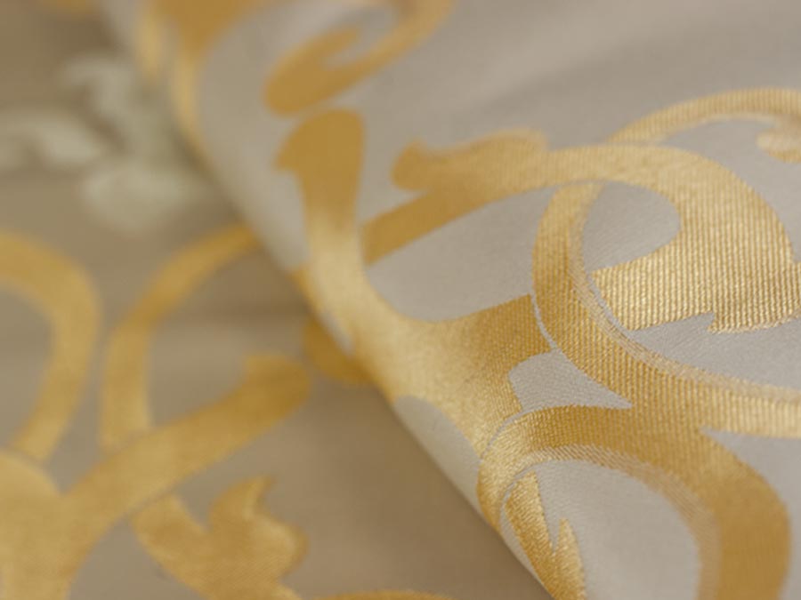 Alex Damask - Red Mulberry